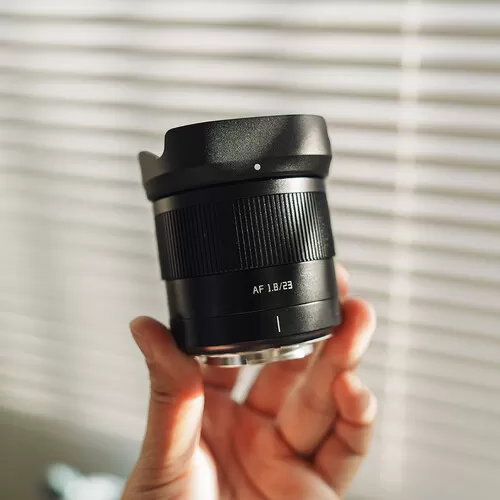 Ống kính TTArtisan AF 23mm f1.8 cho Fuji XF, Sony E