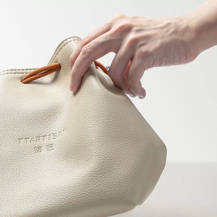 Túi Đựng Máy Ảnh TTArtisan Drawstring Bag – Nhỏ Gọn, Thời Trang, Bảo Vệ Tối Ưu