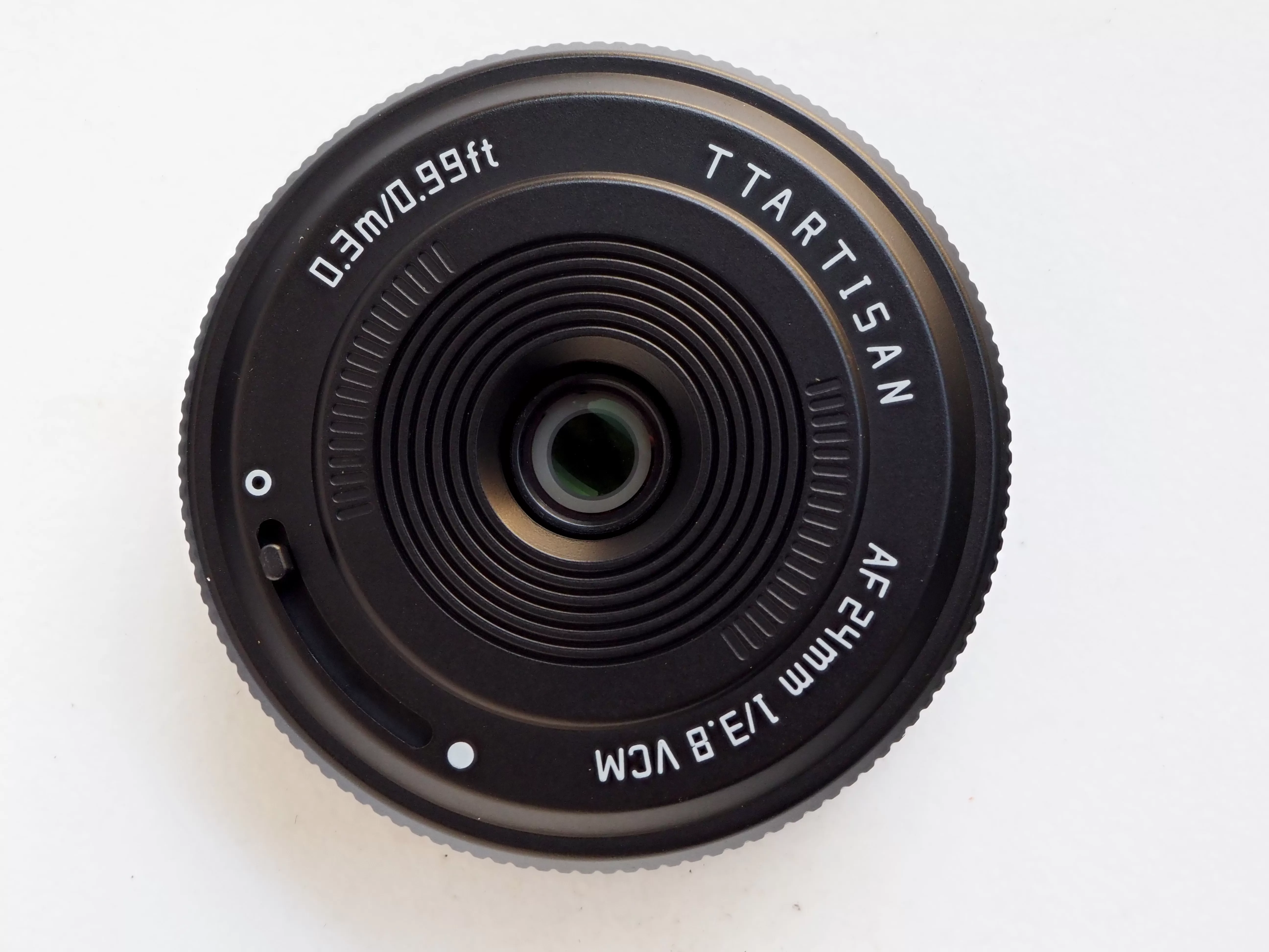 Lens TTArtisan 24mm F3.8 AF Pancake