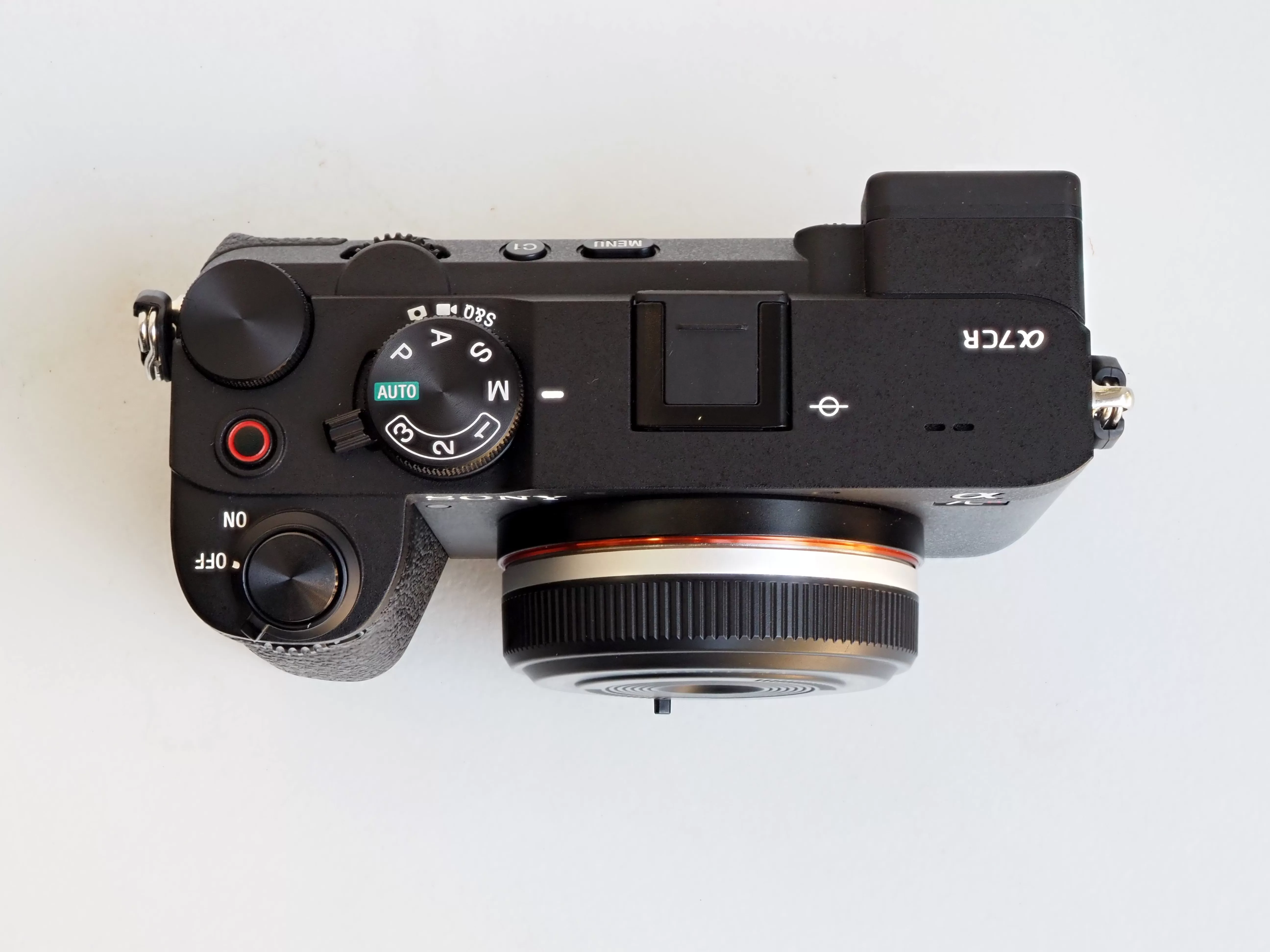Lens TTArtisan 24mm F3.8 AF Pancake